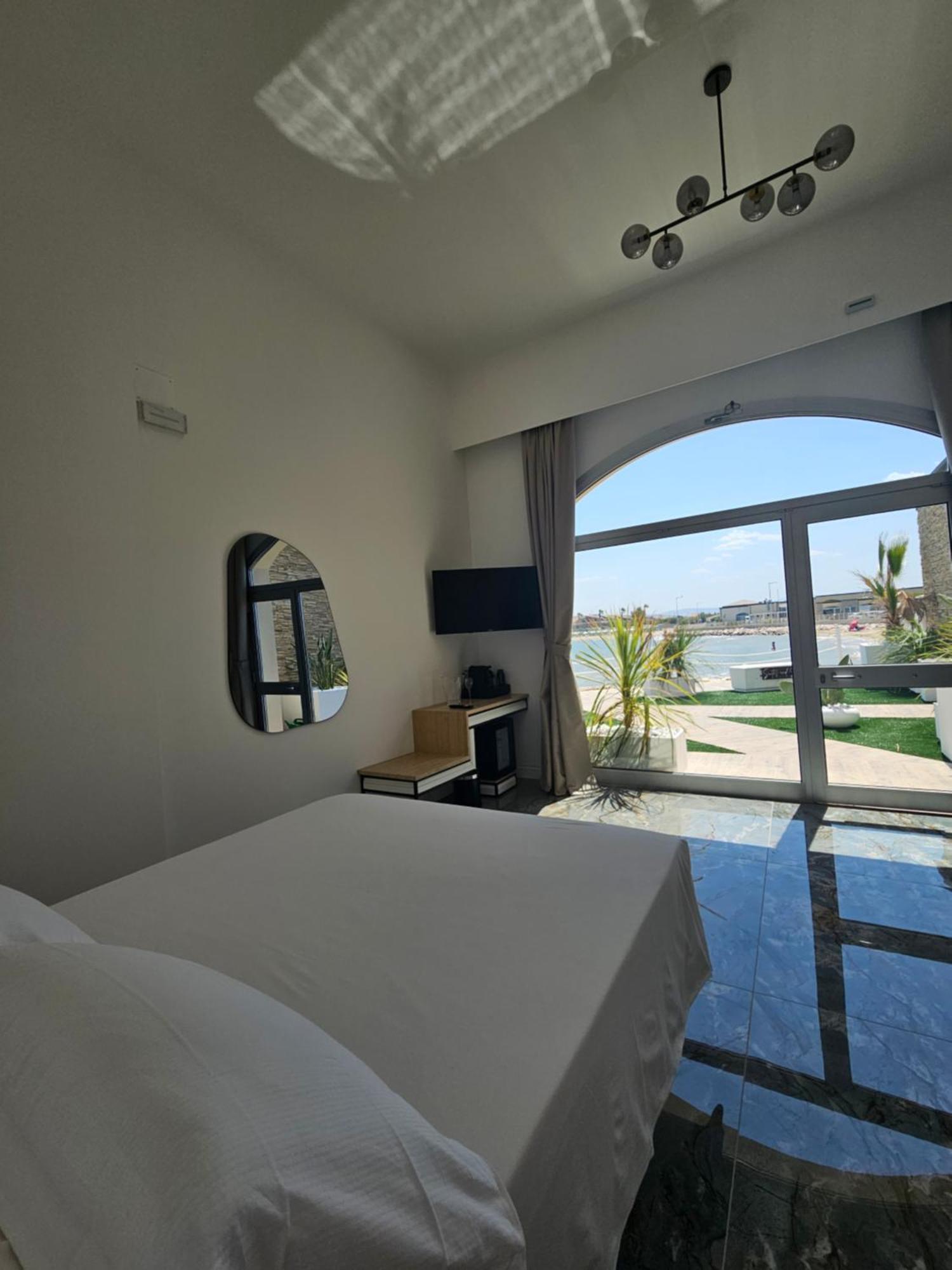 Dada Suites And Sea San Salvo Exterior photo