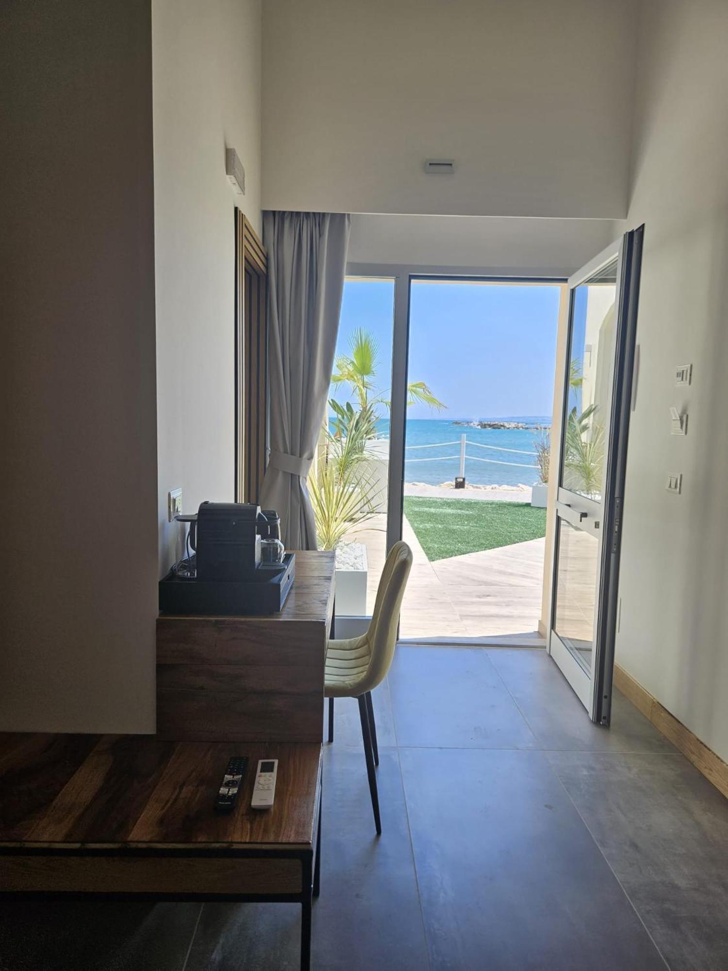 Dada Suites And Sea San Salvo Exterior photo